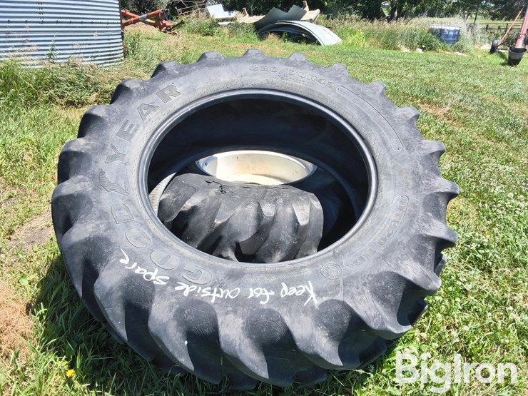 goodyear-tires-&-rim-image-2