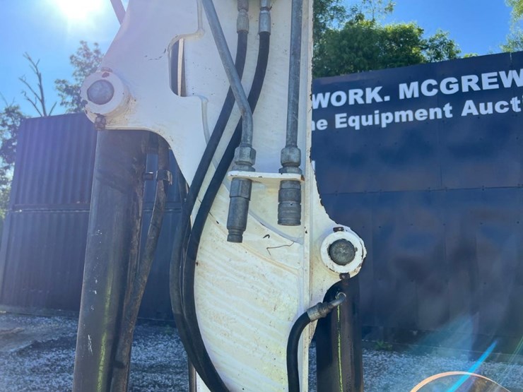 2021-bobcat-e60-image-12