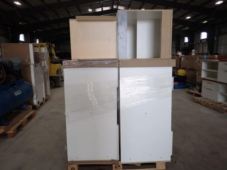 unused-qty-of-kitchen-cabinets-image-7