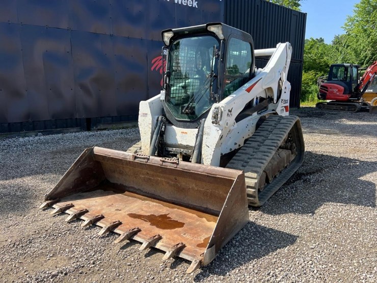 2019-bobcat-t870-image-2