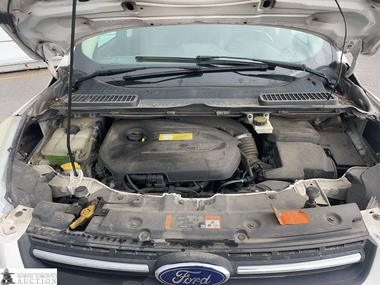 2014-ford-escape-image-10