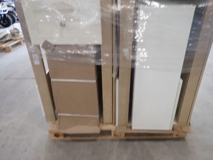 unused-qty-of-kitchen-cabinets-image-16