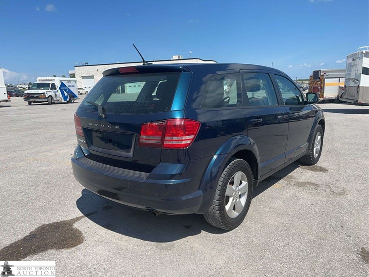 2014-dodge-journey-image-5