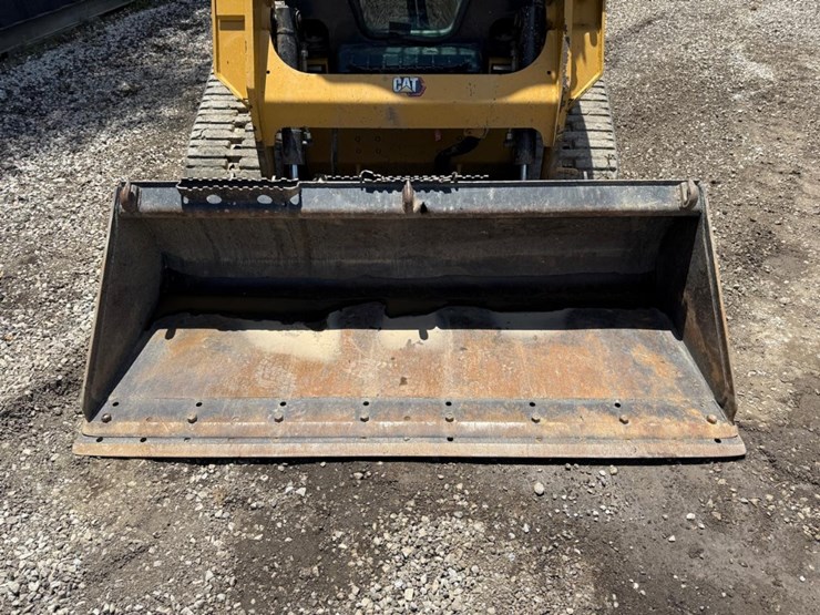 2019-caterpillar-239d3-image-9