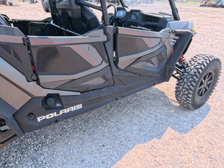 #1086-•-2019-polaris-rzr-turbo-s-image-37