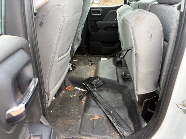 2016-gmc-1500-image-27