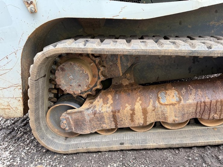2018-takeuchi-tl12r2-image-13
