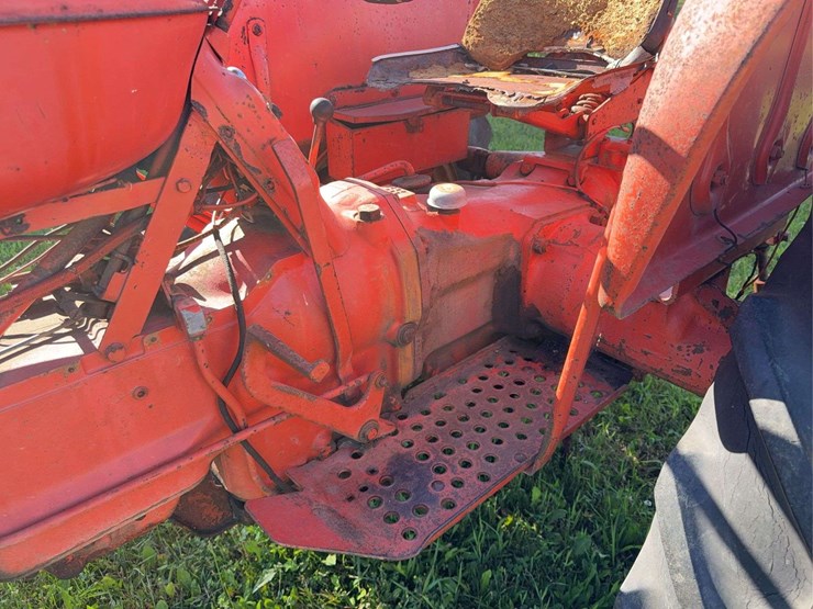 allis-chalmers-d15-series-ii-image-15