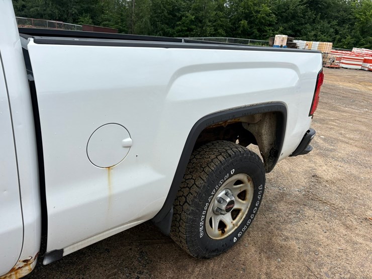 2016-gmc-1500-image-11