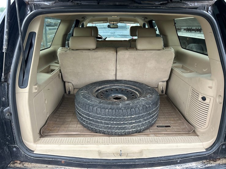 2010-gmc-yukon-image-33