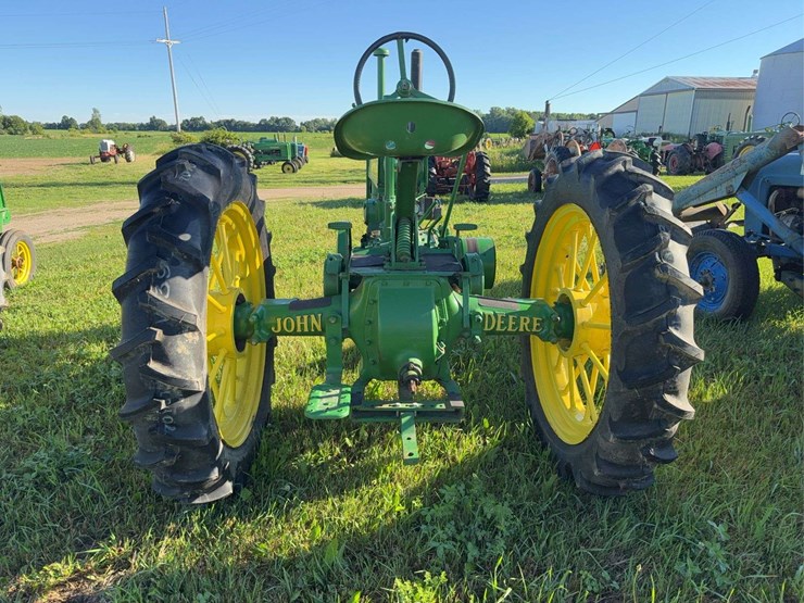 john-deere-model-b-image-6