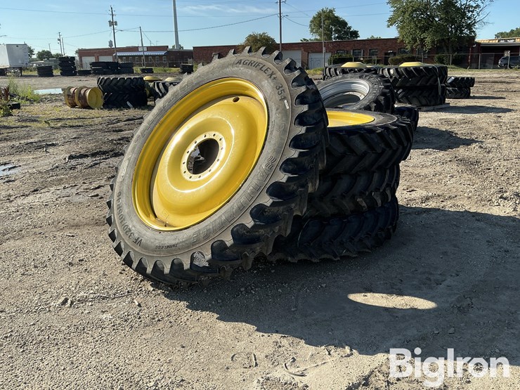 deere-tires-image-1