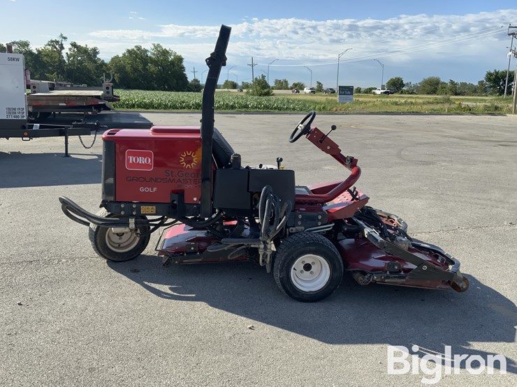massey-ferguson-730-image-4