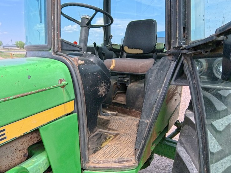 john-deere-4430-image-28