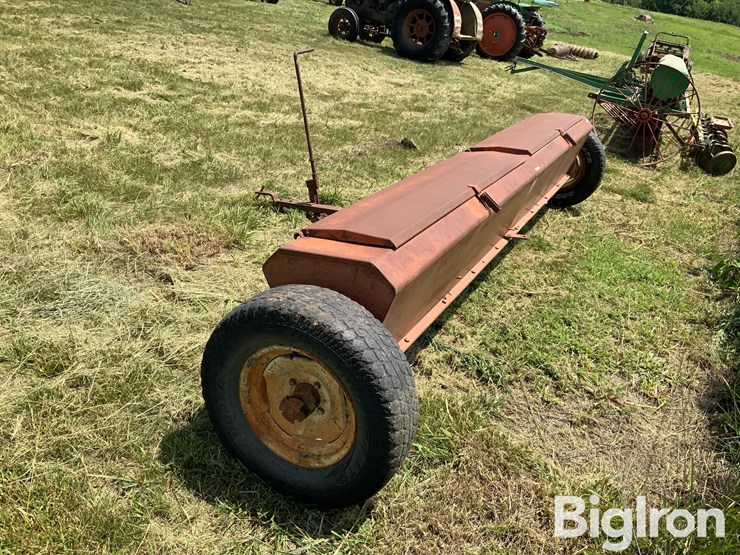 international-mccormick-no.-7-drop-spreader-image-5