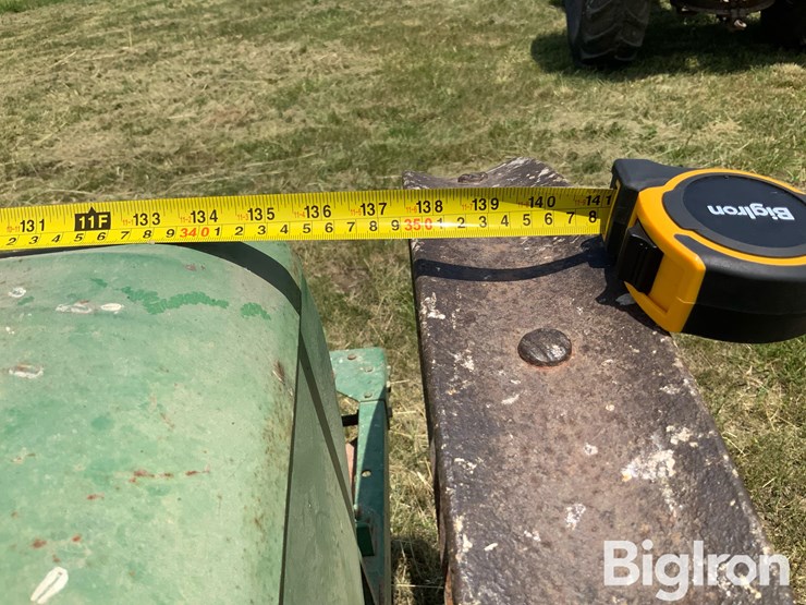 oliver-superior-mechanical-grain-drill-image-17