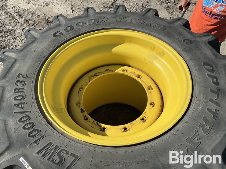 john-deere-8000-image-9