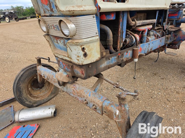 1964-ford-6000-image-11