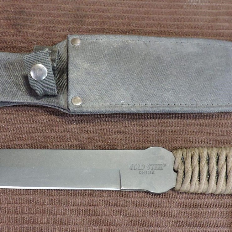 Cold Steel, Survival Knife w/Nylon Sheath