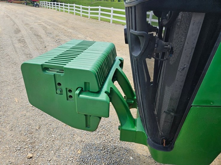 john-deere-8285r-image-10