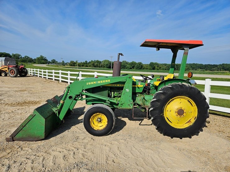 john-deere-1530-image-2