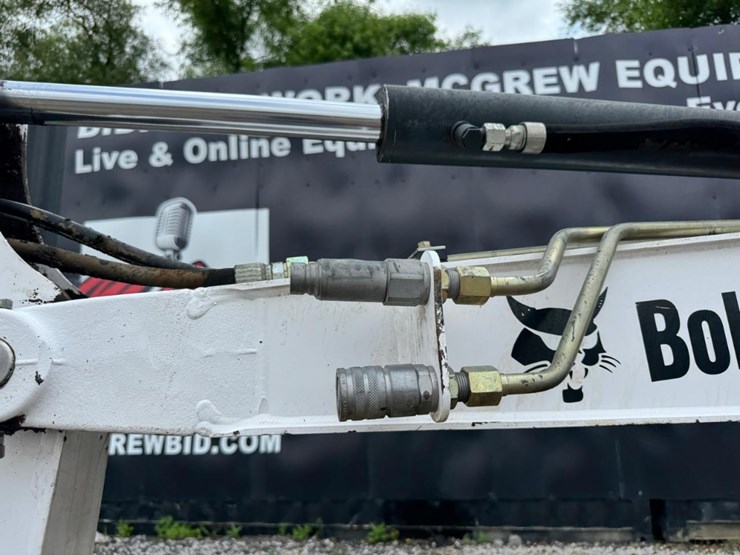 2016-bobcat-e26-image-11