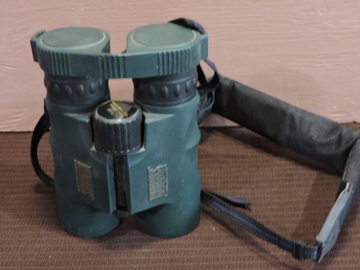 burris-8x32-binoculars-image-1