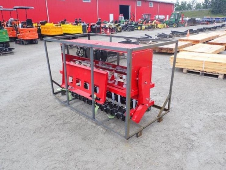 unused-2026-agt-stsd10-3-pt-hitch-/-skid-steer-image-3