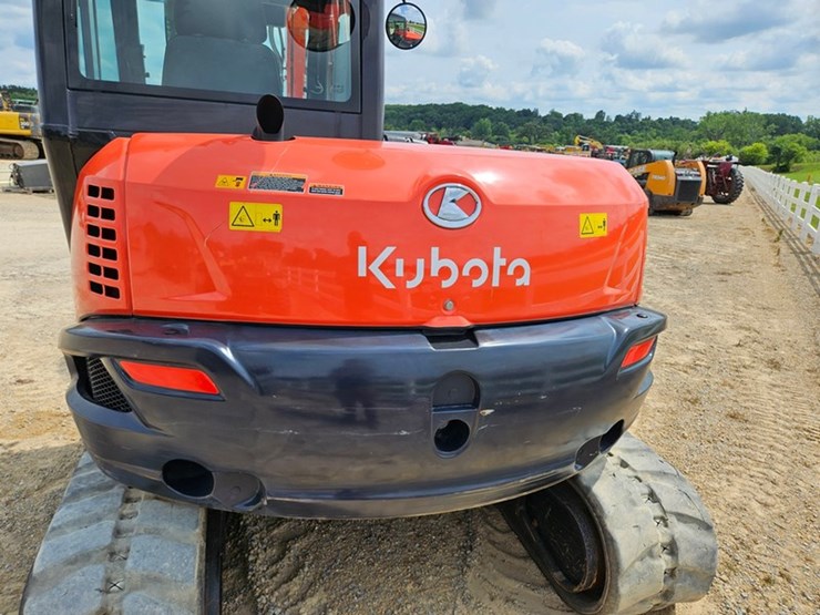 2022-kubota-kx080-4-image-32
