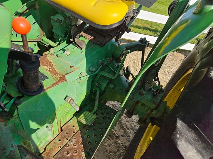 john-deere-1530-image-30