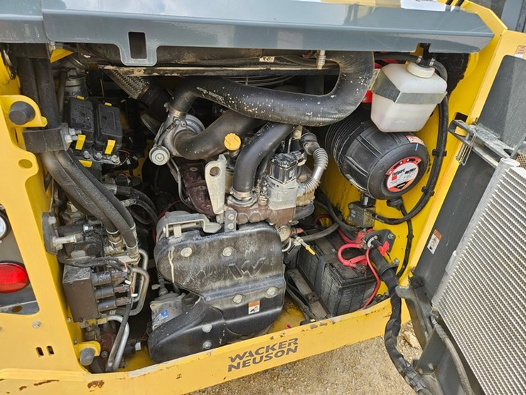 2020-wacker-neuson-sw32-image-16