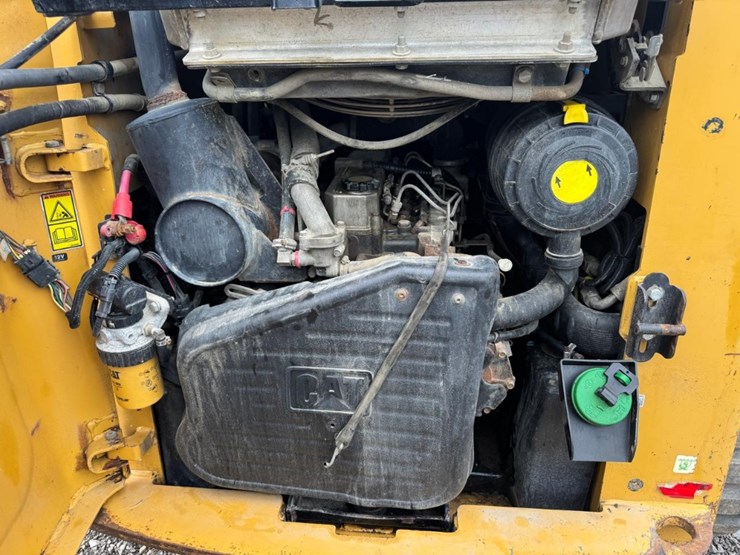 caterpillar-289c-image-15