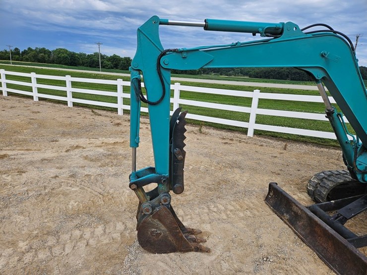 komatsu-pc20-image-16