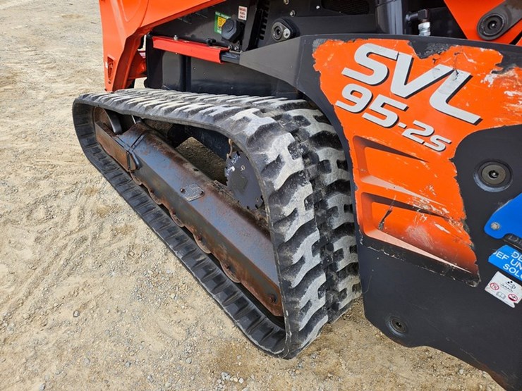 kubota-svl95-2s-image-17