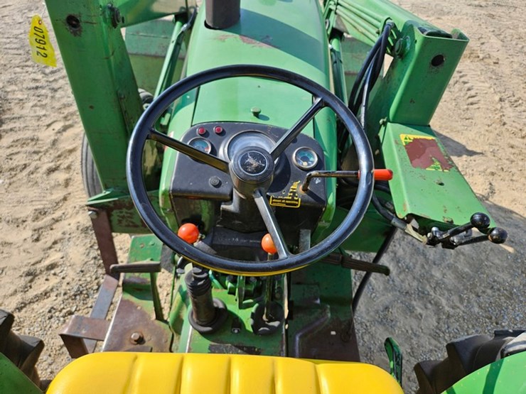 john-deere-1530-image-25