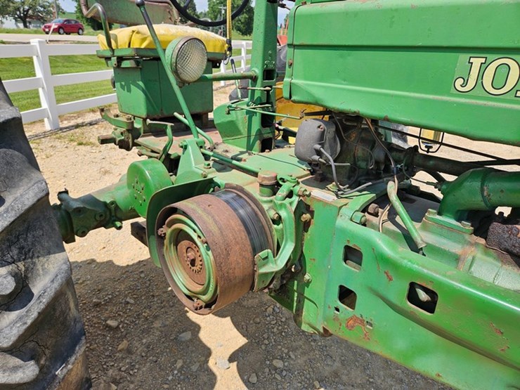 1950-john-deere-model-a-image-31