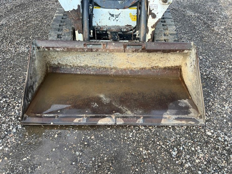 2022-bobcat-t550-image-10