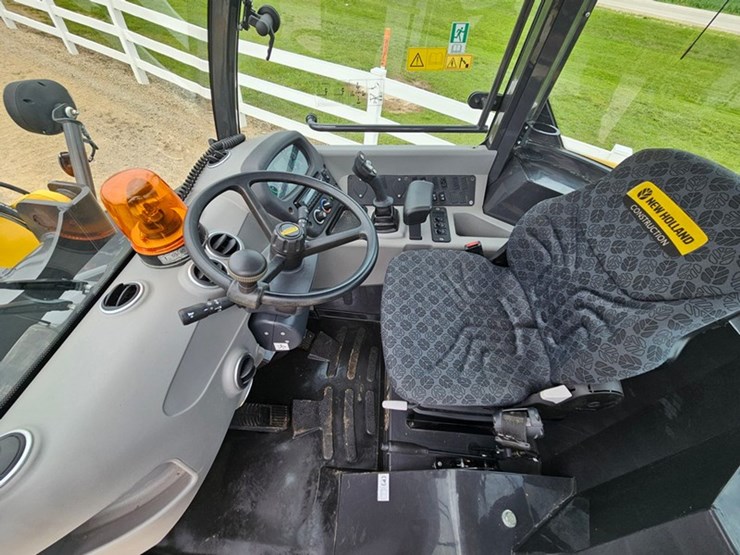 new-holland-w80c-image-23