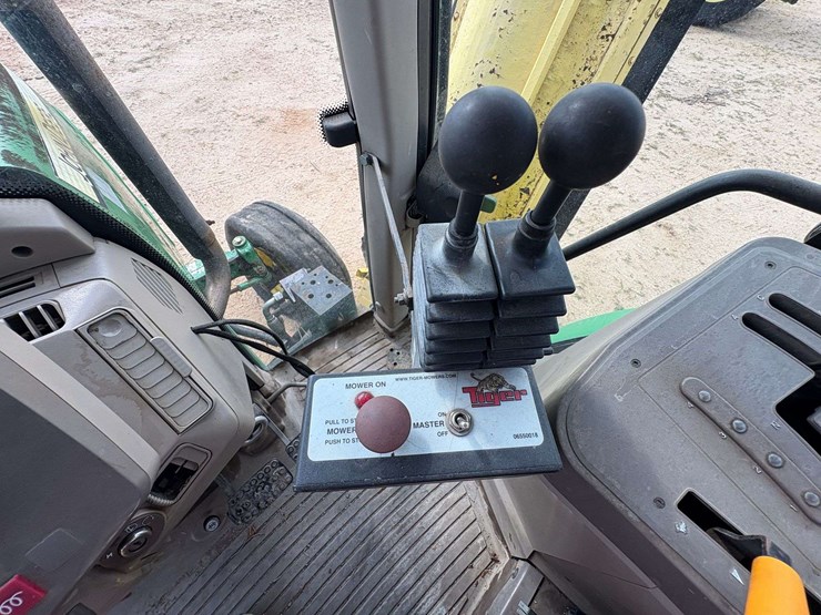 john-deere-6330-image-14