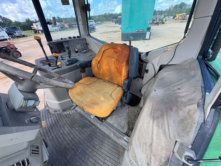 john-deere-6230-image-13