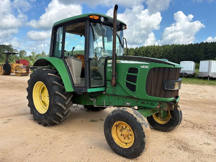 john-deere-6230-image-4