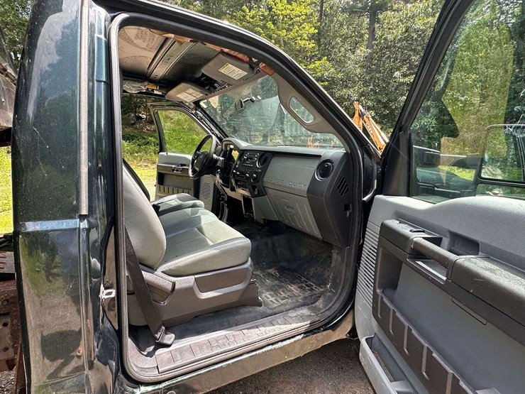 2012-ford-f350-image-75