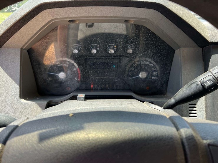 2012-ford-f250-image-27