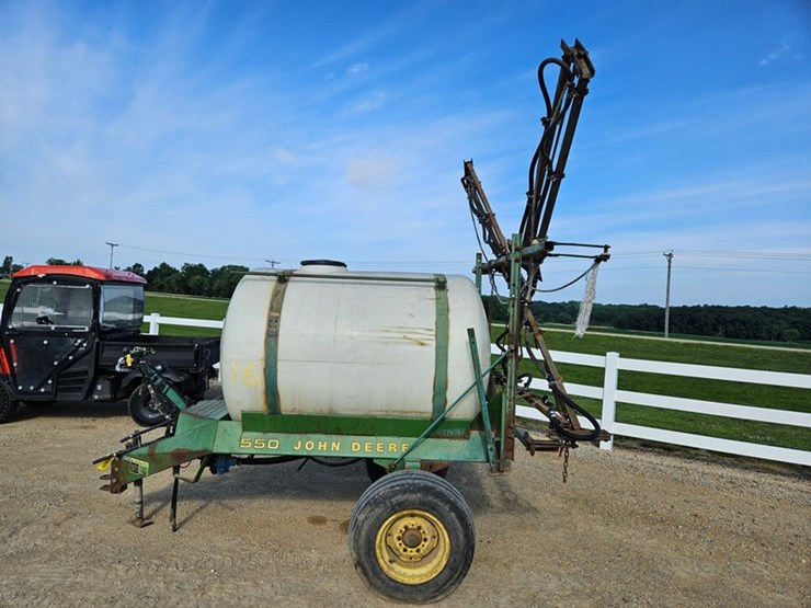 john-deere-550-image-2