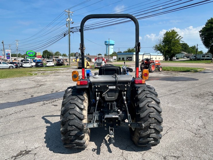 2020-new-holland-workmaster-25-image-7