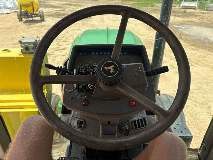 john-deere-6330-image-13