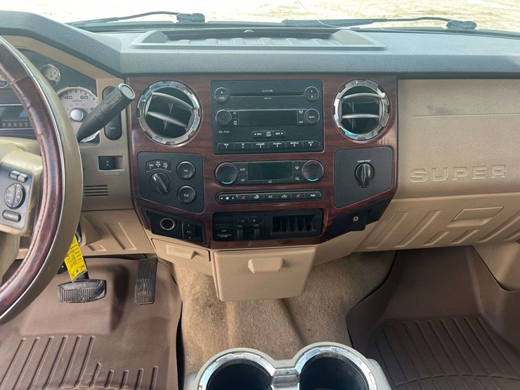 2008-ford-f250-king-ranch-image-13