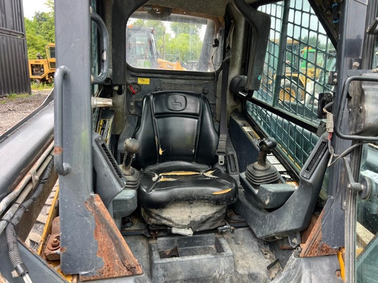 deere-318e-image-18
