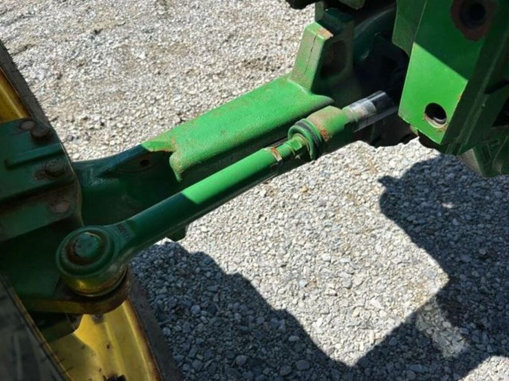 2016-john-deere-5085e-image-36