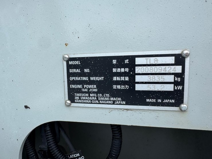 2019-takeuchi-tl8-image-27
